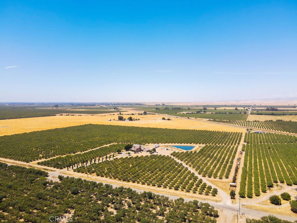 14950 Buchanan Hollow Rd, Le Grand, CA 95333