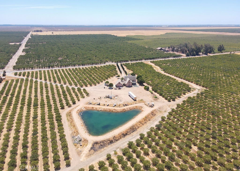 14950 Buchanan Hollow Rd, Le Grand, CA 95333