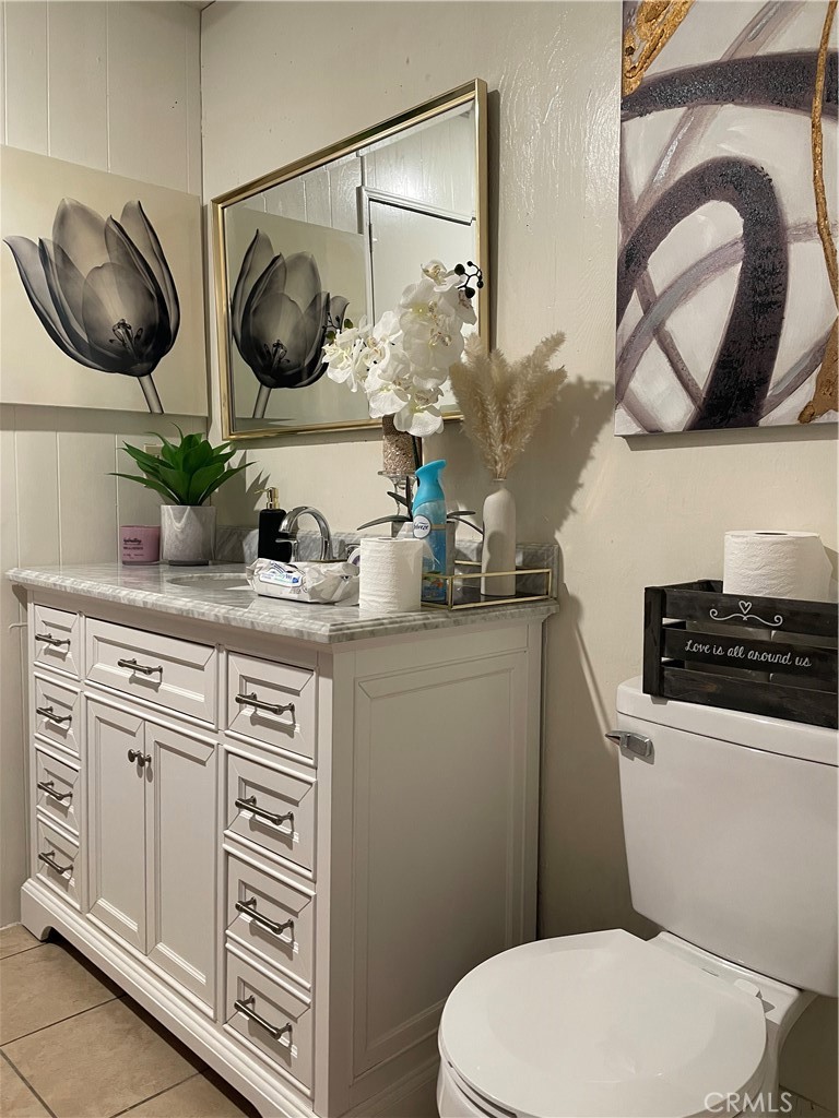 7161 Bobbie Ave, Winton, CA 95301