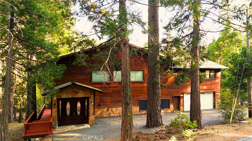 28421 Old Strawberry Dr, Strawberry, CA 95375