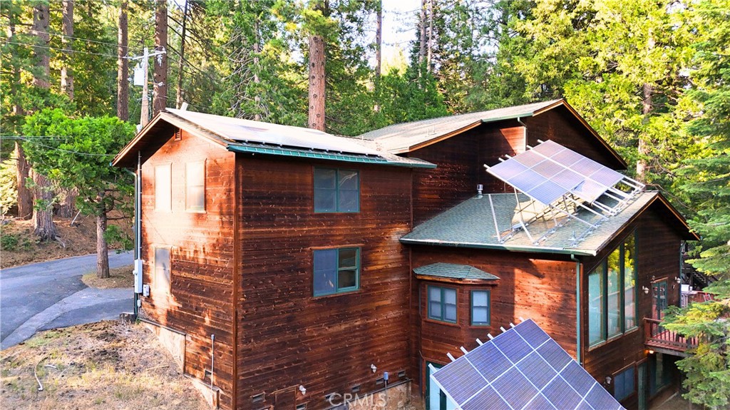 28421 Old Strawberry Dr, Strawberry, CA 95375