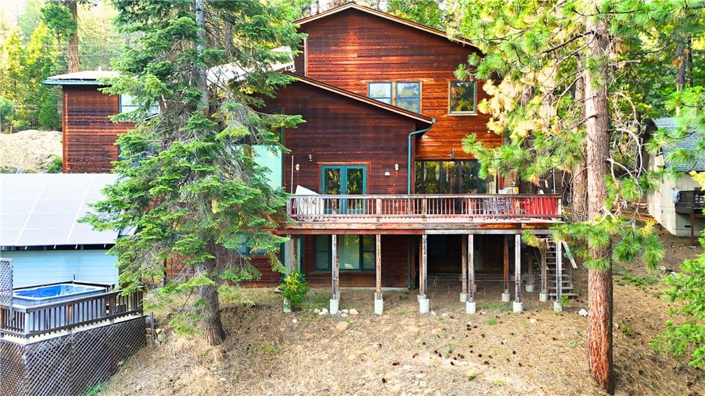 28421 Old Strawberry Dr, Strawberry, CA 95375