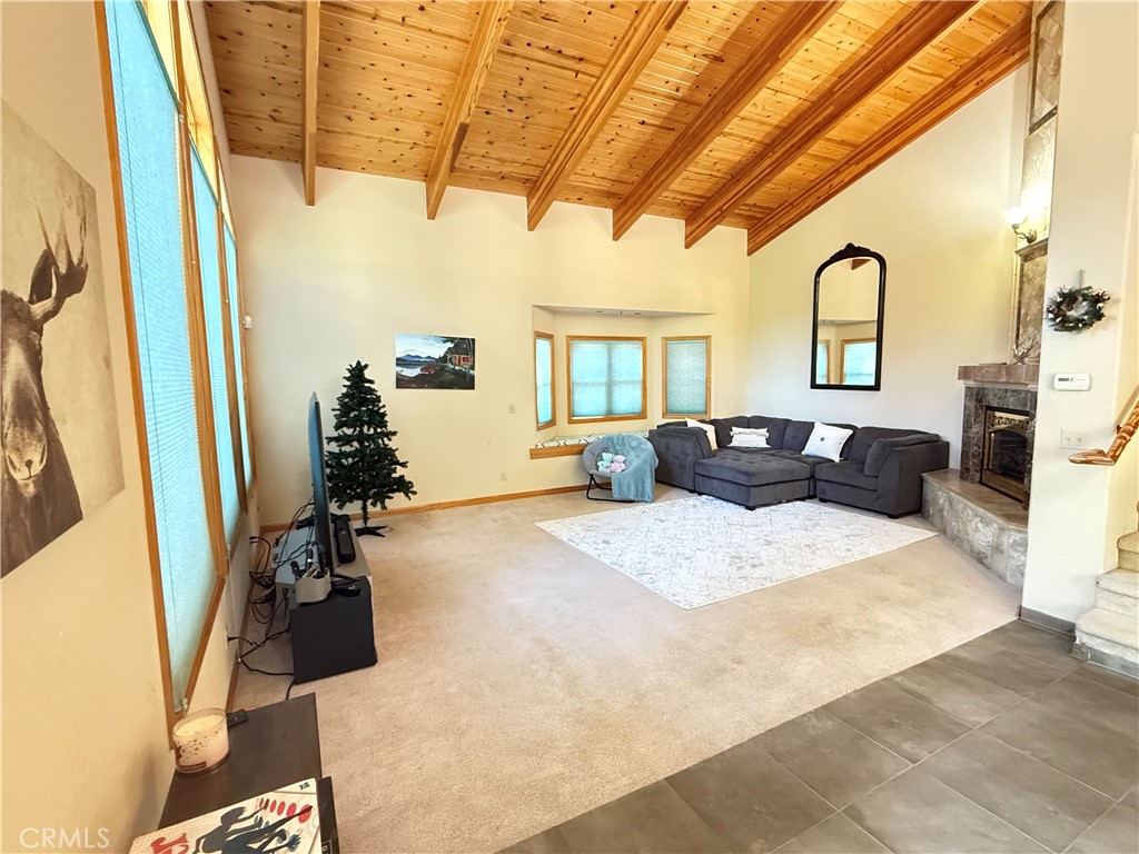 28421 Old Strawberry Dr, Strawberry, CA 95375