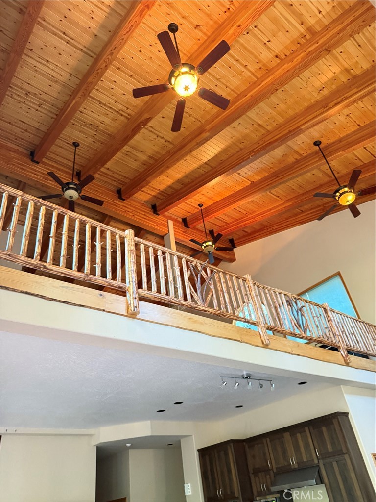 28421 Old Strawberry Dr, Strawberry, CA 95375