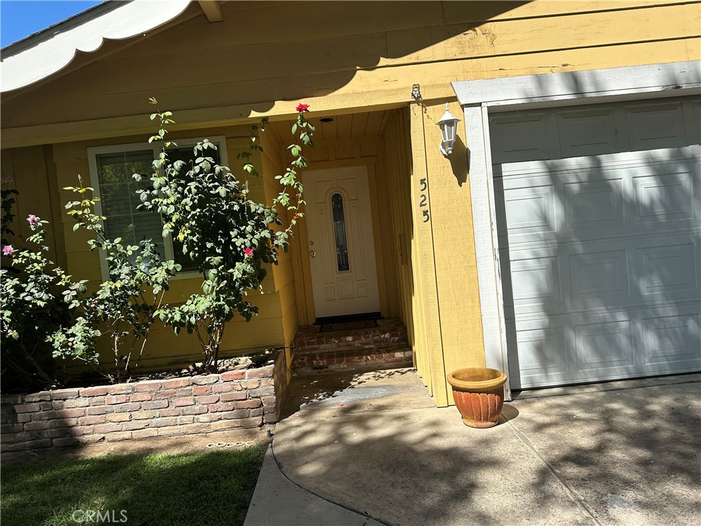 525 E 27th St, Merced, CA 95340