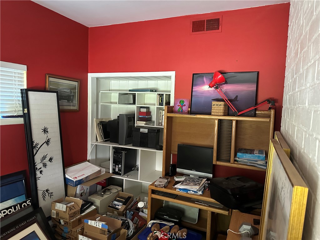 525 E 27th St, Merced, CA 95340