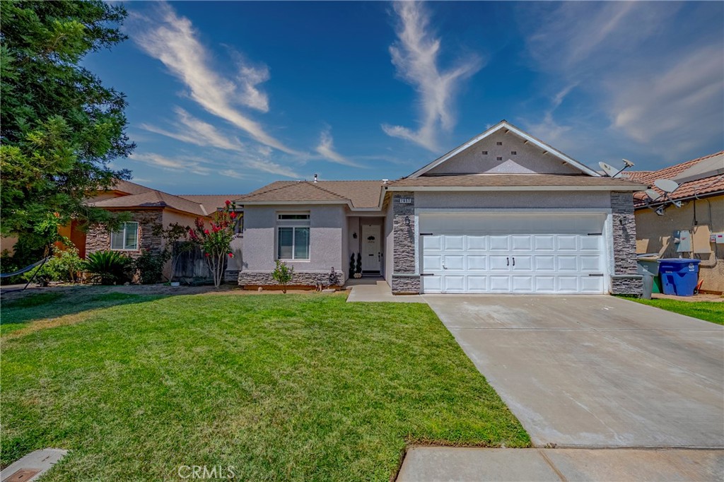 2657 Peanut Dr, Madera, CA 93637