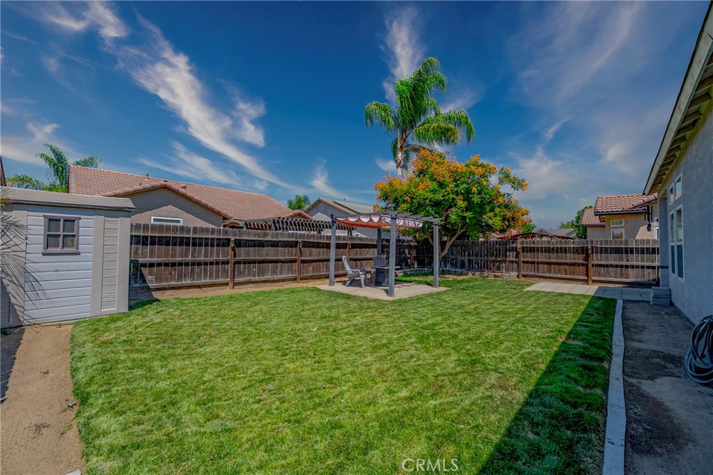 2657 Peanut Dr, Madera, CA 93637