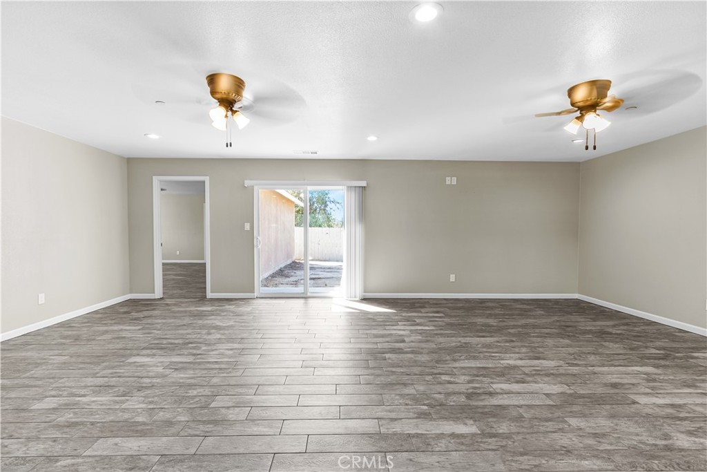 6143 Olive Ave, Winton, CA 95388