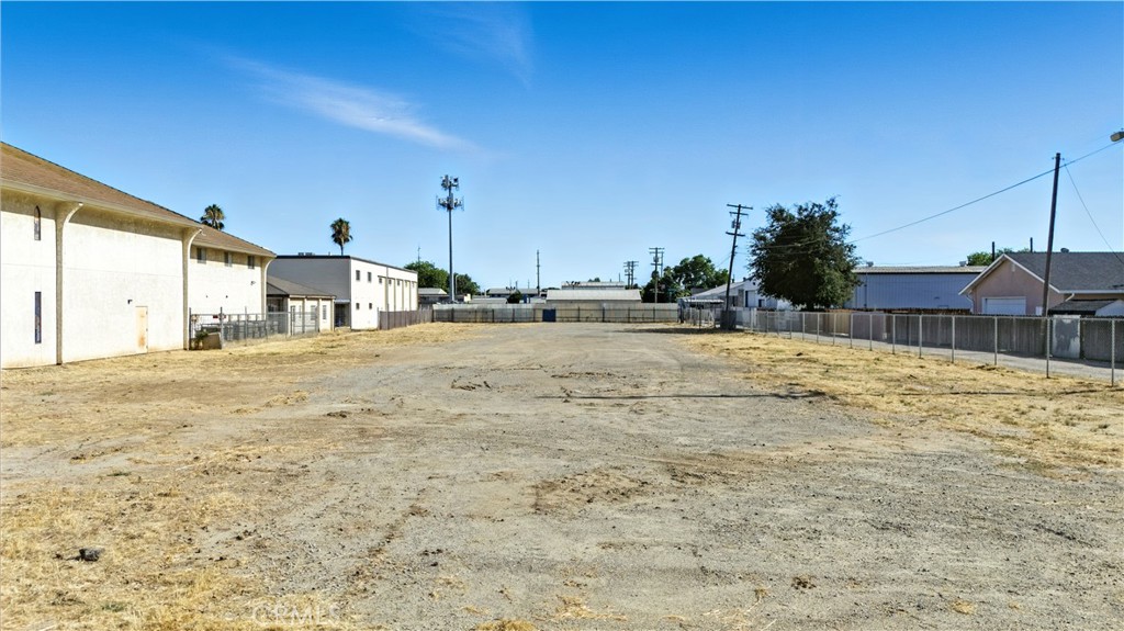 1732 Miller Ave, Modesto, CA 95354