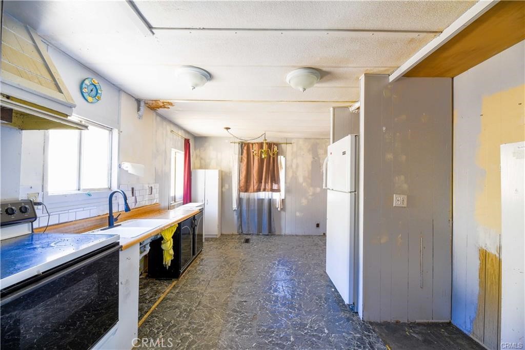 3173 Elizabeth Ln, Catheys Valley, CA 95306