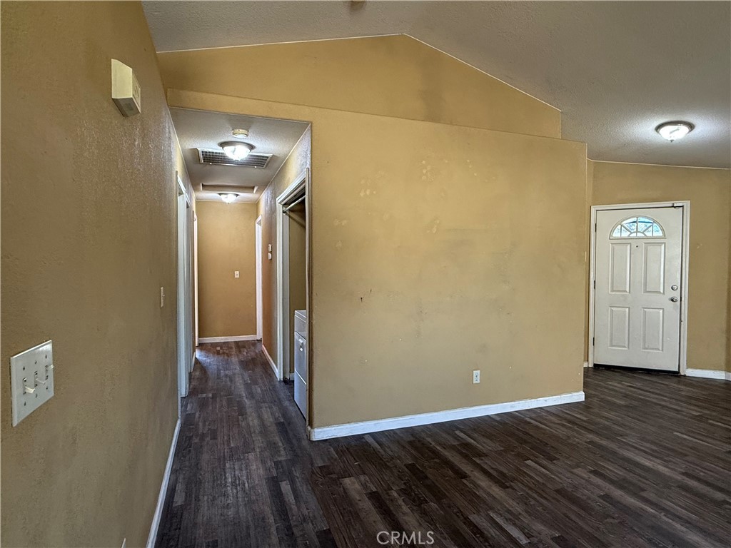 708 Vista Del Rey Dr, Atwater, CA 95301