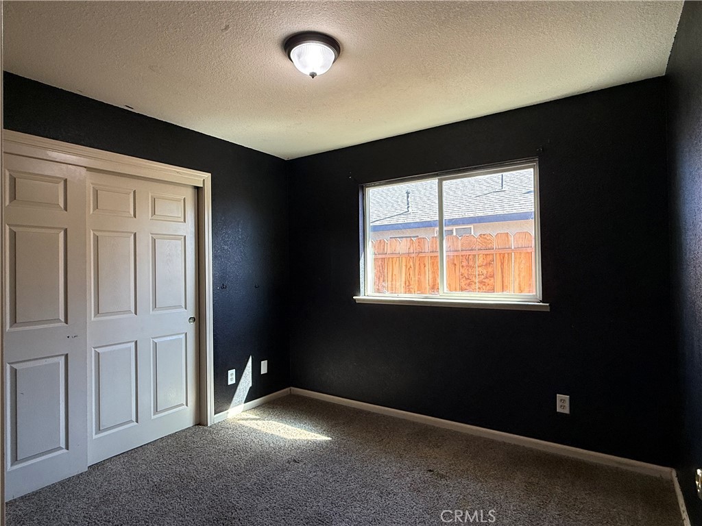 708 Vista Del Rey Dr, Atwater, CA 95301