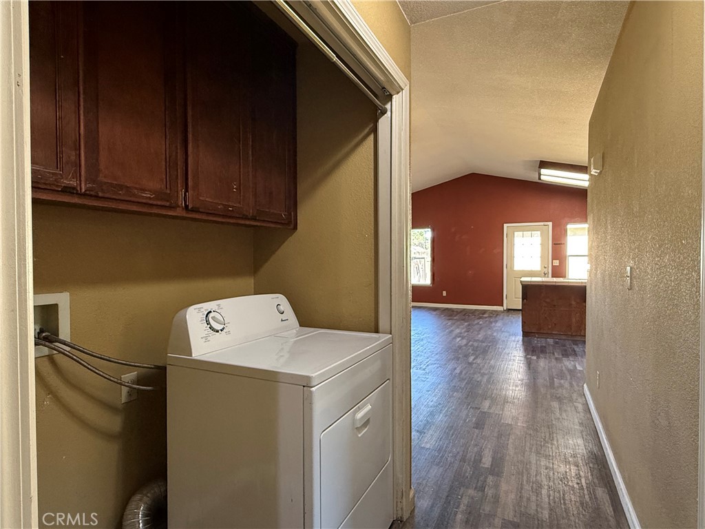 708 Vista Del Rey Dr, Atwater, CA 95301