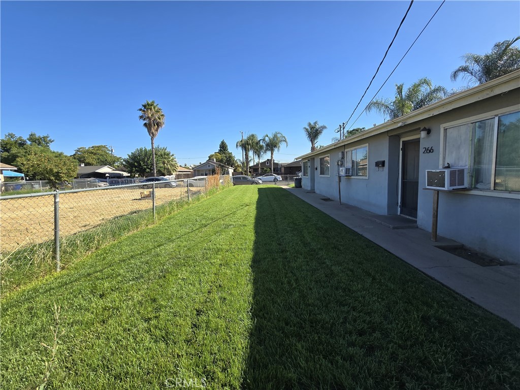 264 E 10th St, Merced, CA 95341