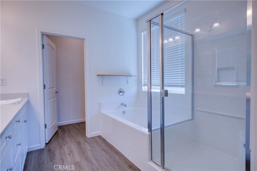 495 Daffodil Dr, Merced, CA 95341