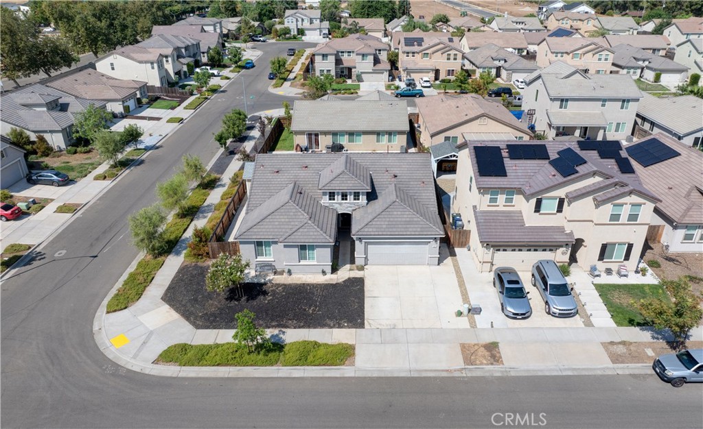 495 Daffodil Dr, Merced, CA 95341