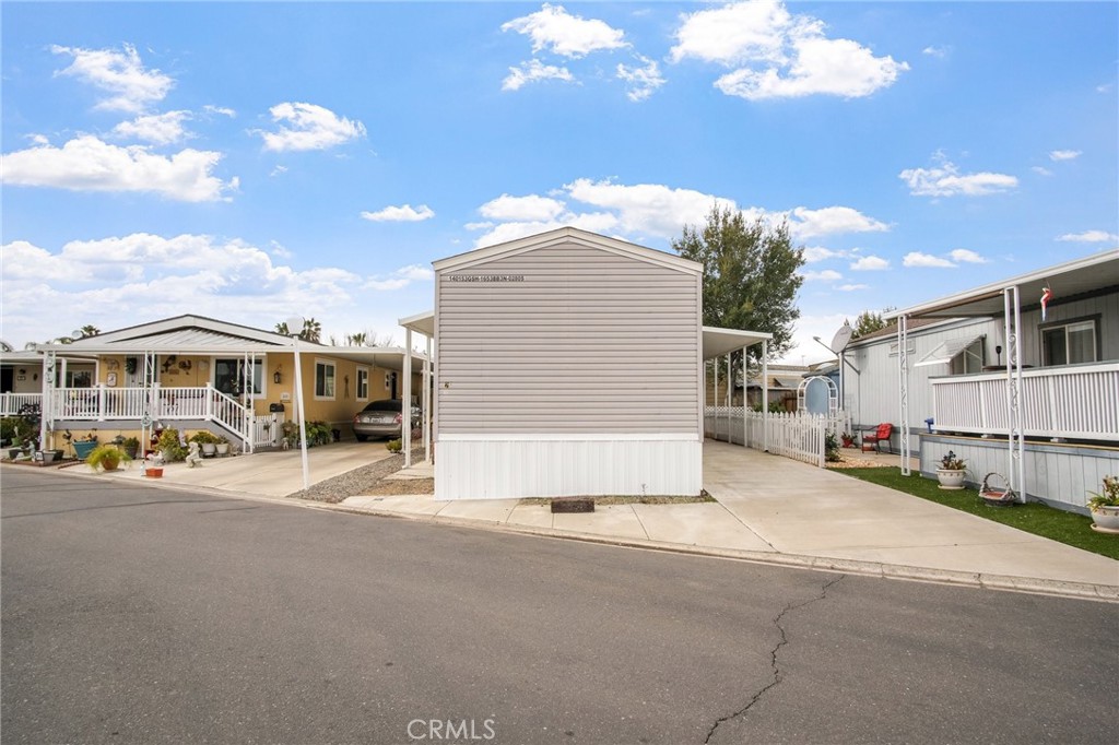 1400 Meredith #81, Gustine, CA 95322