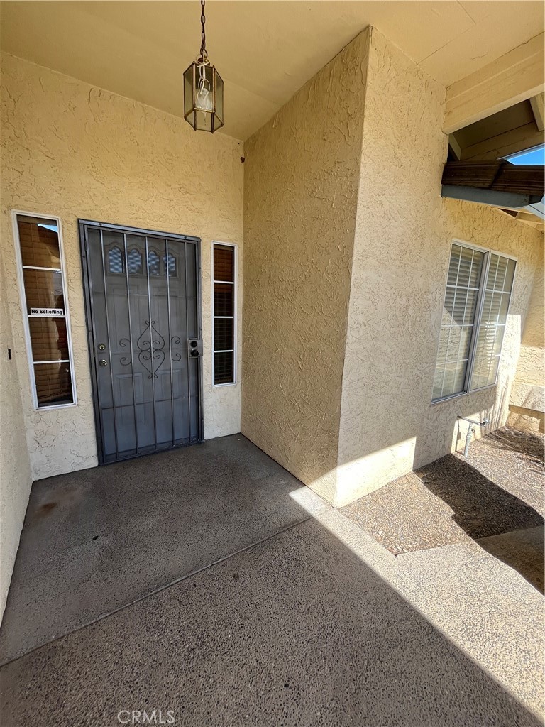 207 Waterfront Ct, Atwater, CA 95301