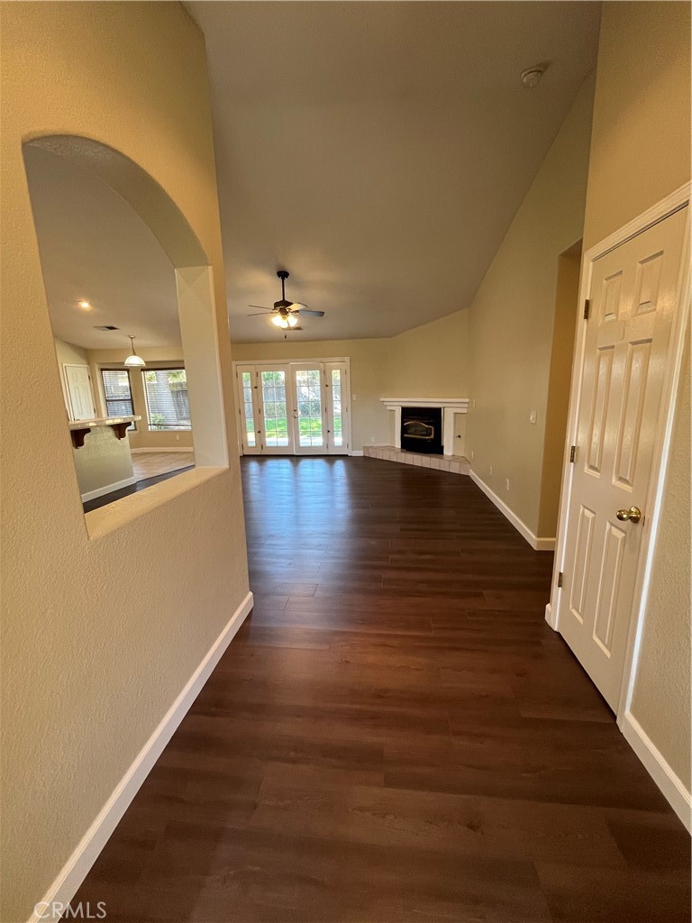 207 Waterfront Ct, Atwater, CA 95301