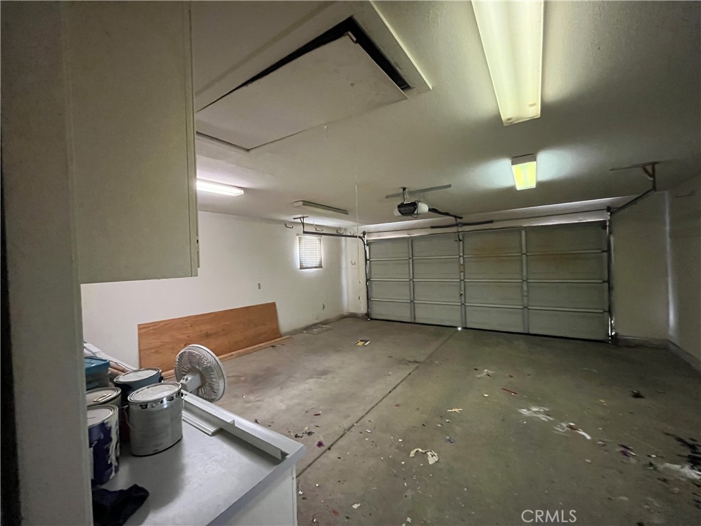 207 Waterfront Ct, Atwater, CA 95301