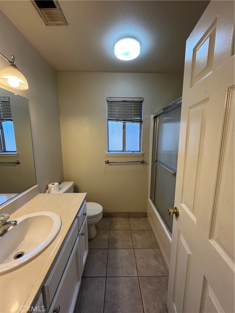 207 Waterfront Ct, Atwater, CA 95301