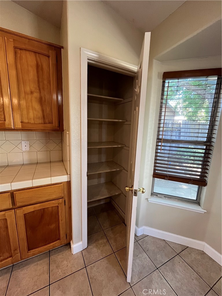 207 Waterfront Ct, Atwater, CA 95301