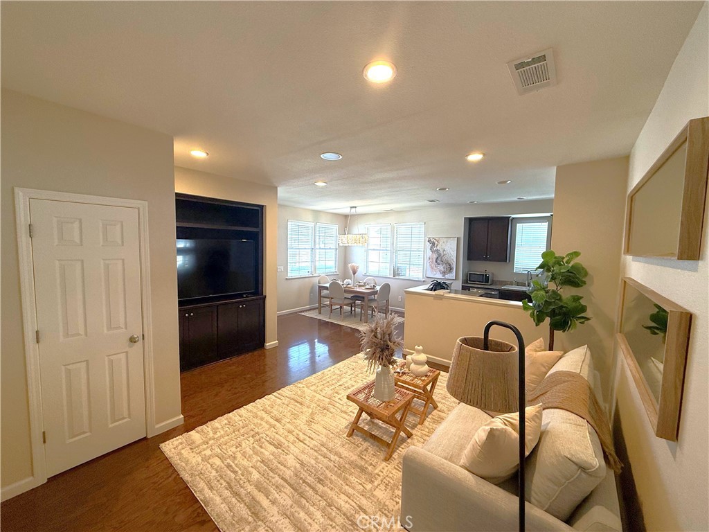 154 Montage Dr, Merced, CA 95348