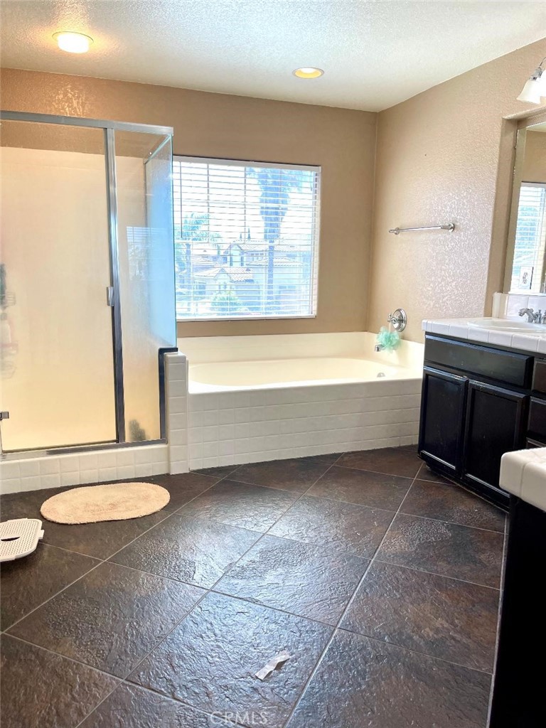 2001 Sola Ct, Atwater, CA 95301