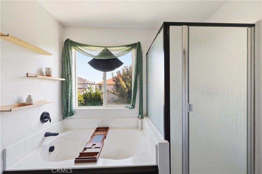 84 Jack Ct, Merced, CA 95341