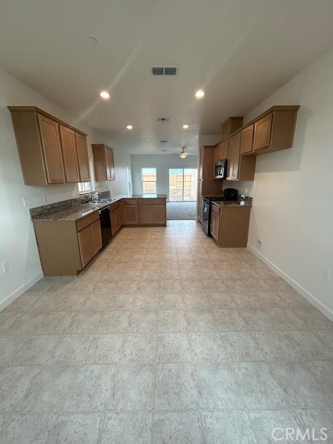 164 Squaw Valley Dr, Merced, CA 95341