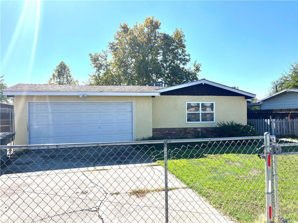 1550 Primrose Ave, Merced, CA 95340