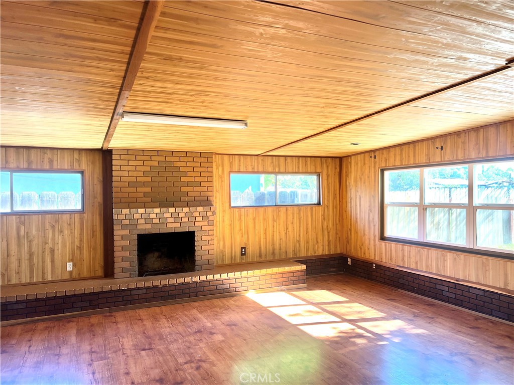 1550 Primrose Ave, Merced, CA 95340