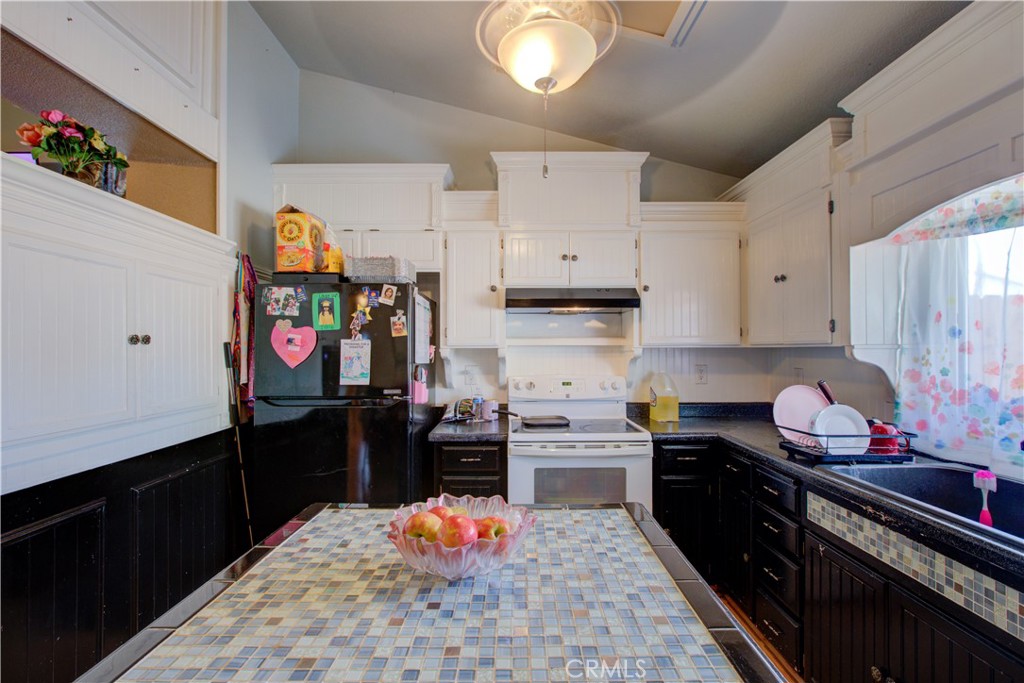 16237 Fortune Ct, Delhi, CA 95315