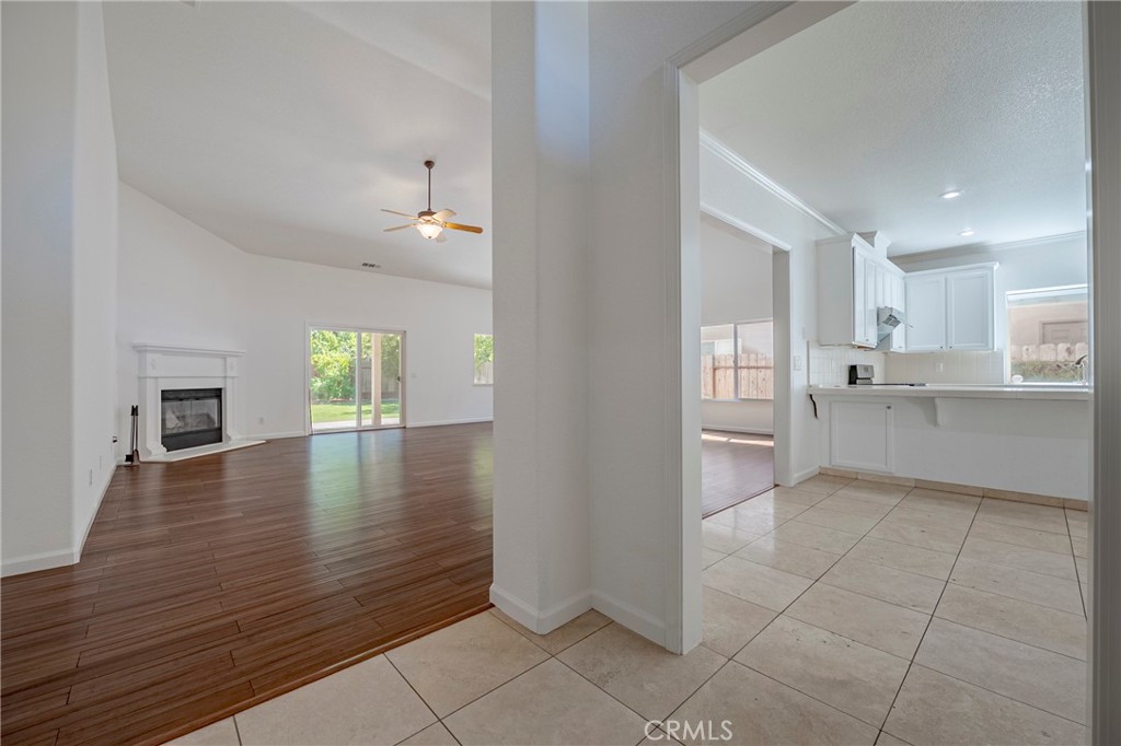 3914 Palmer Ct, Merced, CA 95340