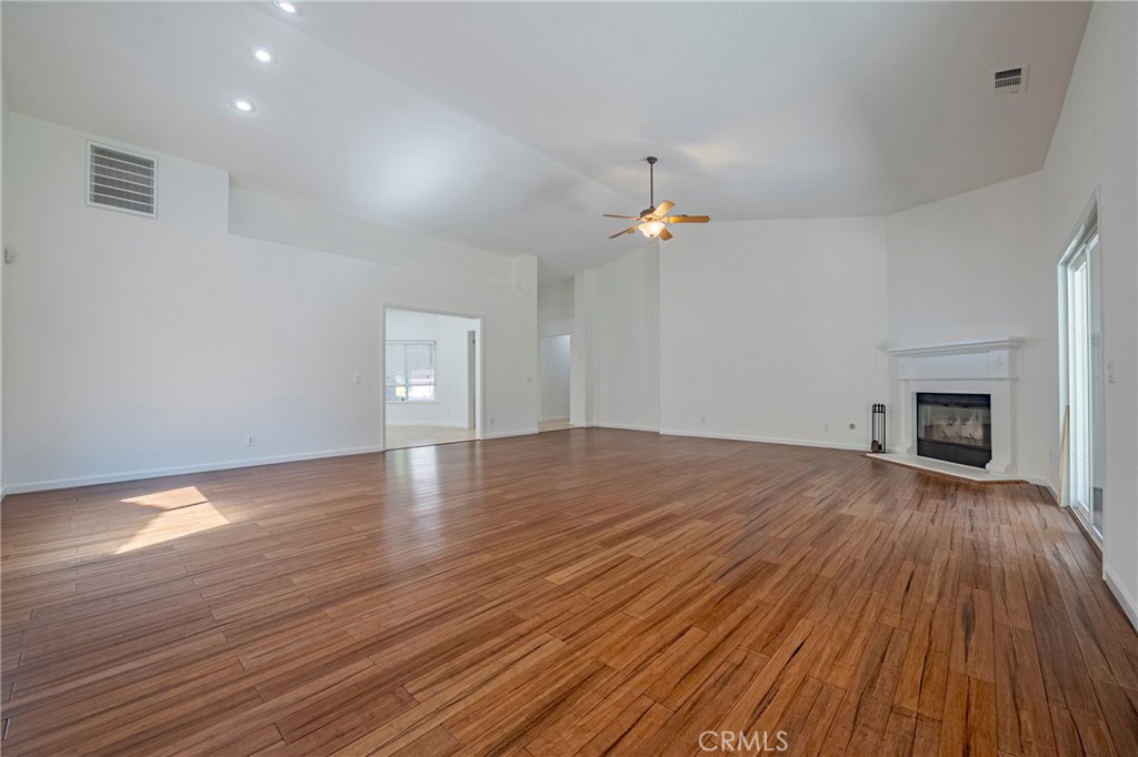 3914 Palmer Ct, Merced, CA 95340