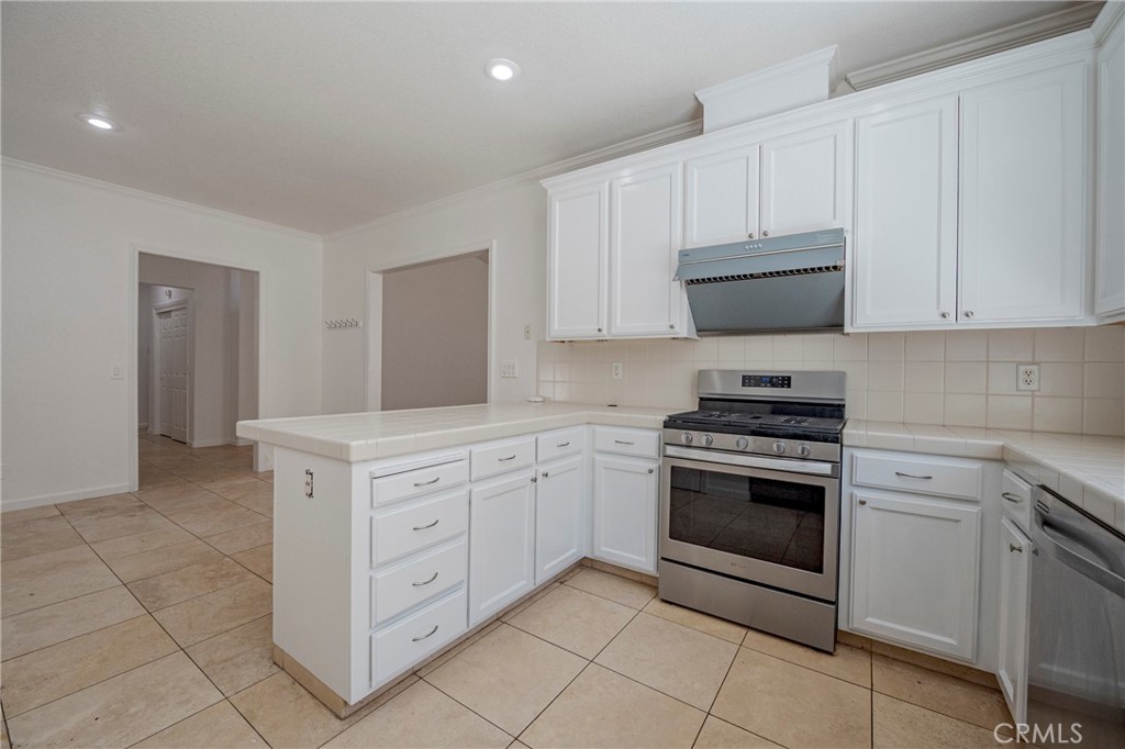 3914 Palmer Ct, Merced, CA 95340