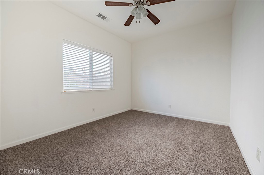 3914 Palmer Ct, Merced, CA 95340