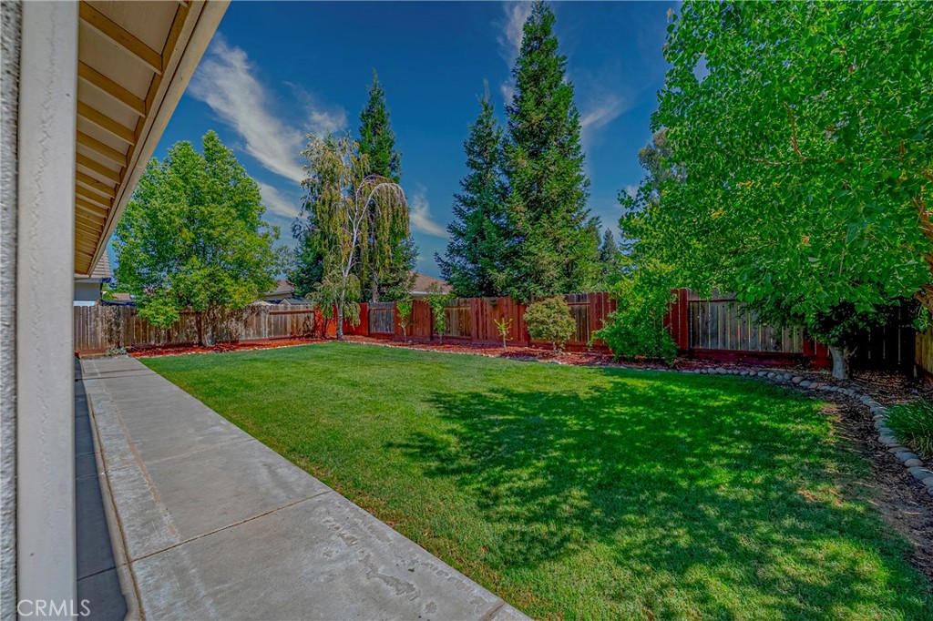 3914 Palmer Ct, Merced, CA 95340