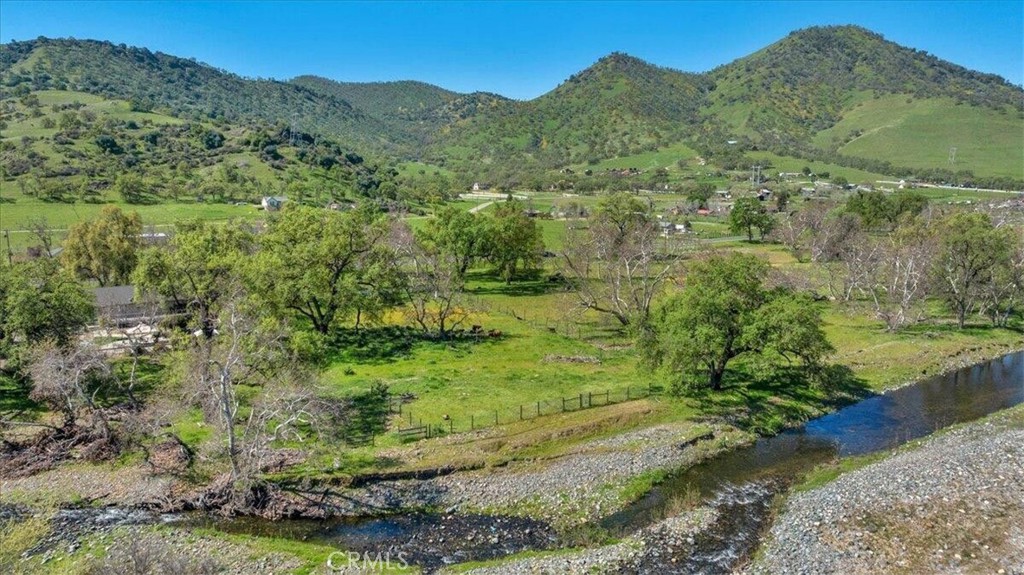 6102 Elwood, Sanger, CA 93657