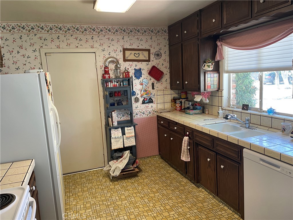 2660 6Th Ave., Merced, CA 95340