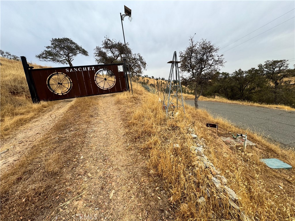 0 Zarzal Ct, La Grange, CA 95329