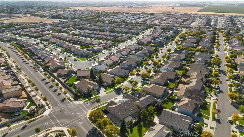 307 Noble Dr, Merced, CA 95348