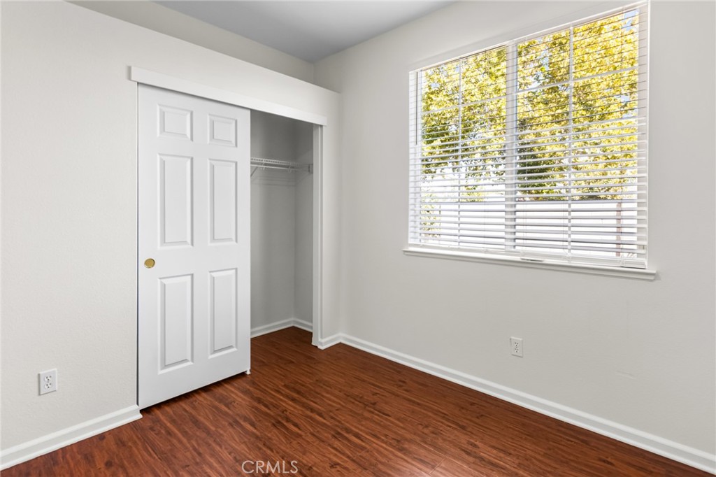 307 Noble Dr, Merced, CA 95348