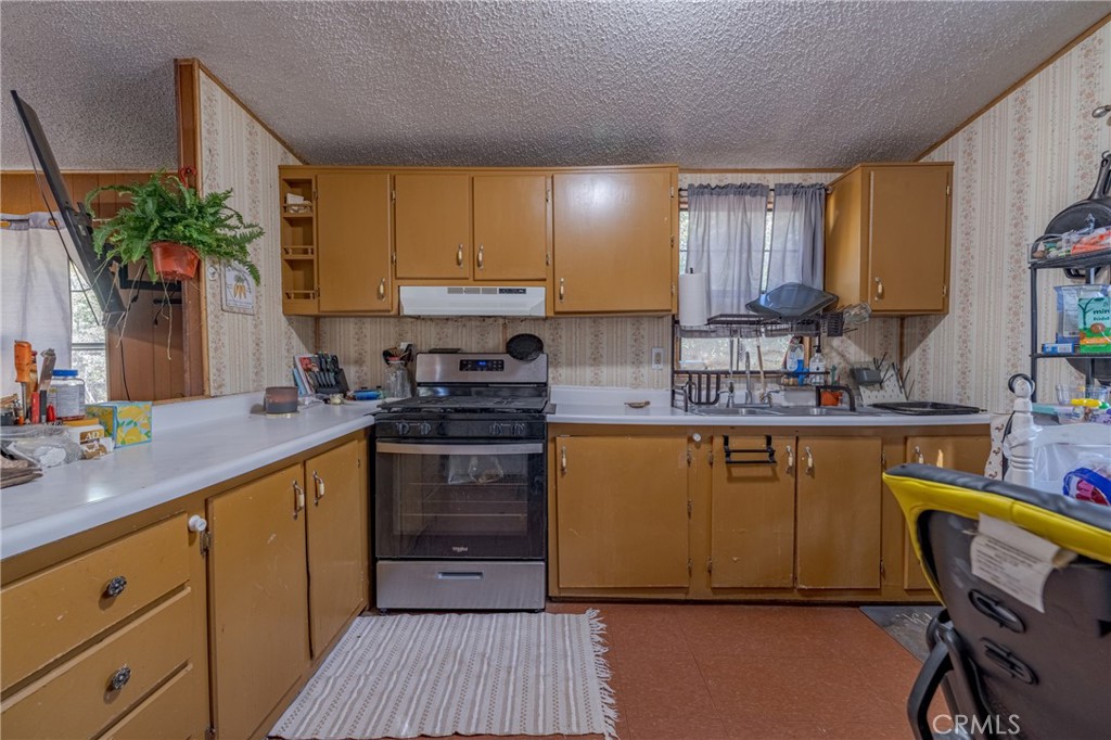 10038 Holtzel, Coulterville, CA 95311