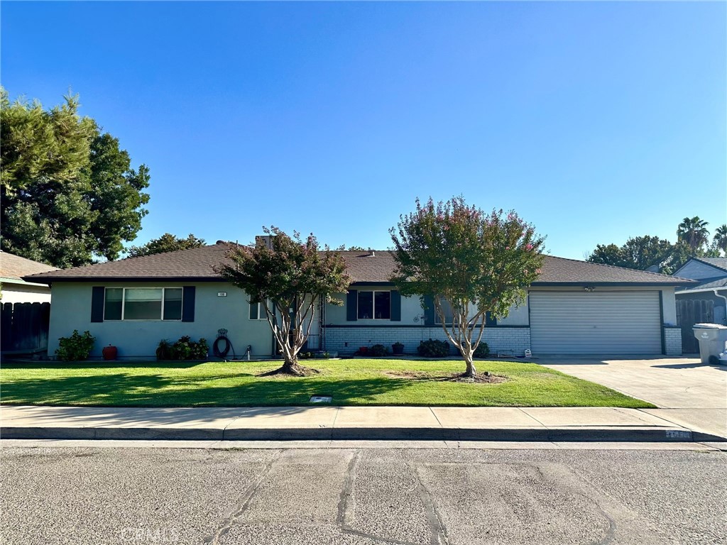 190 Tammy Dr