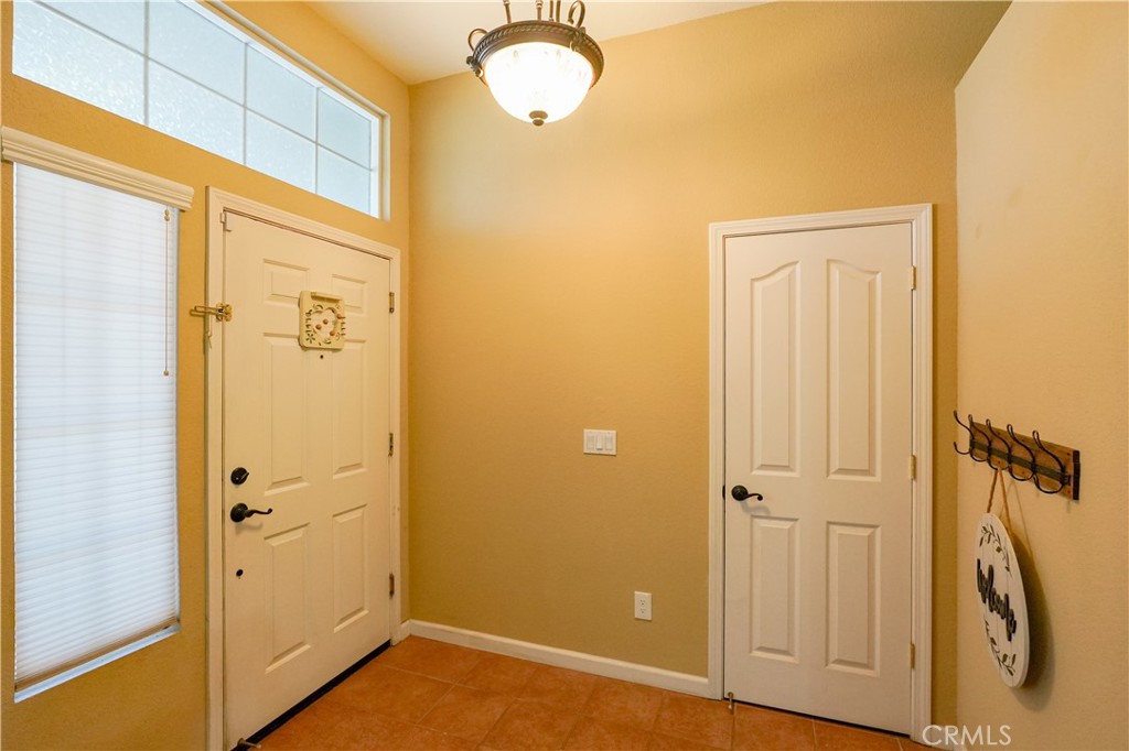 2092 Patriotic Dr, Atwater, CA 95301