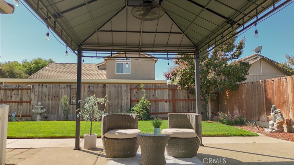 2092 Patriotic Dr, Atwater, CA 95301