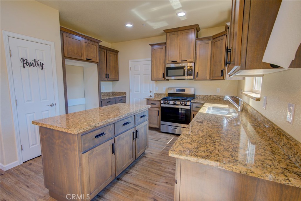 1344 Hermosa Drive, Merced, CA 95348