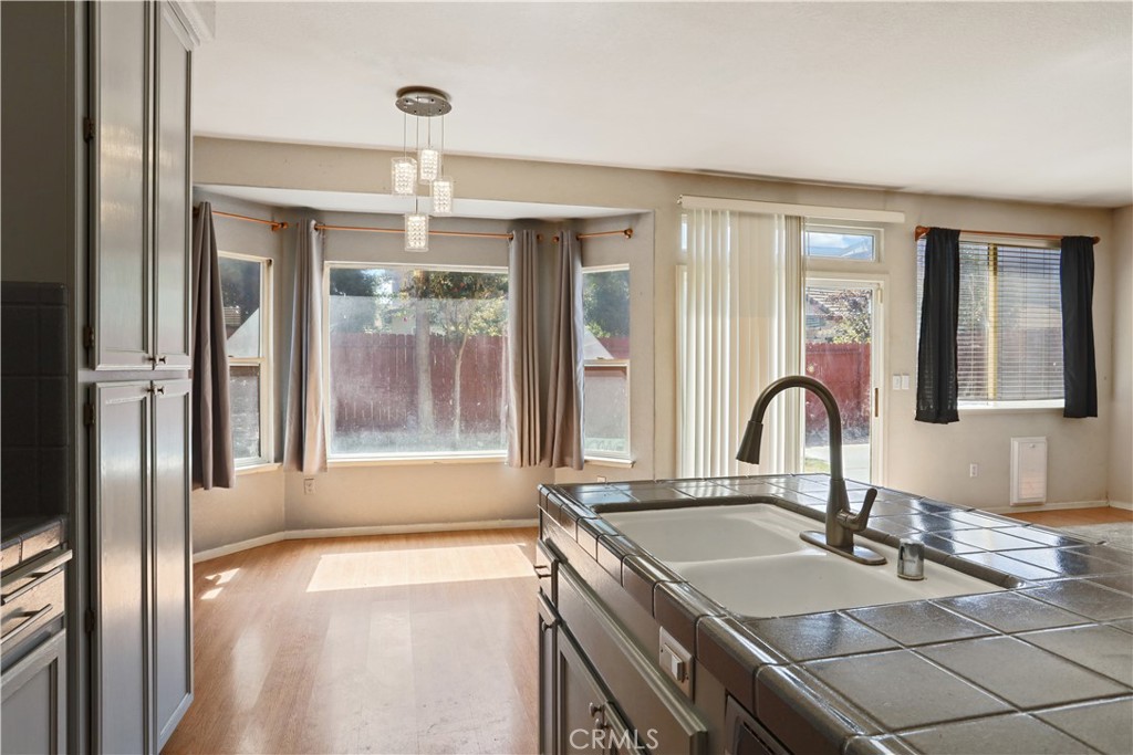 1726 Hastings Dr, Manteca, CA 95336